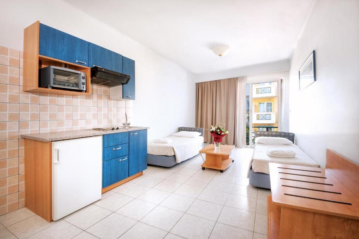 Gaia Palace Marmari  Exteriér fotografie