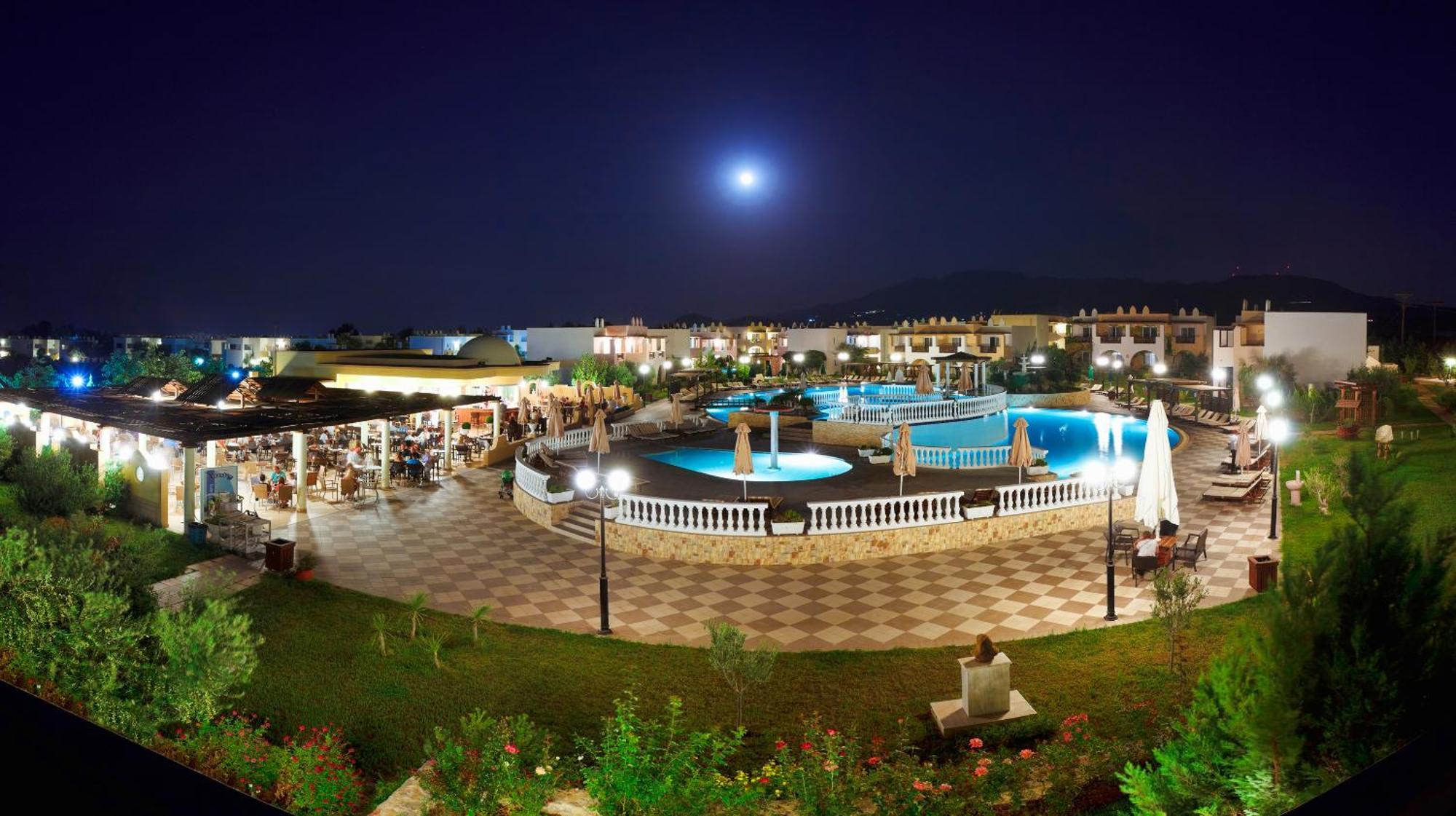 Gaia Palace Marmari  Exteriér fotografie