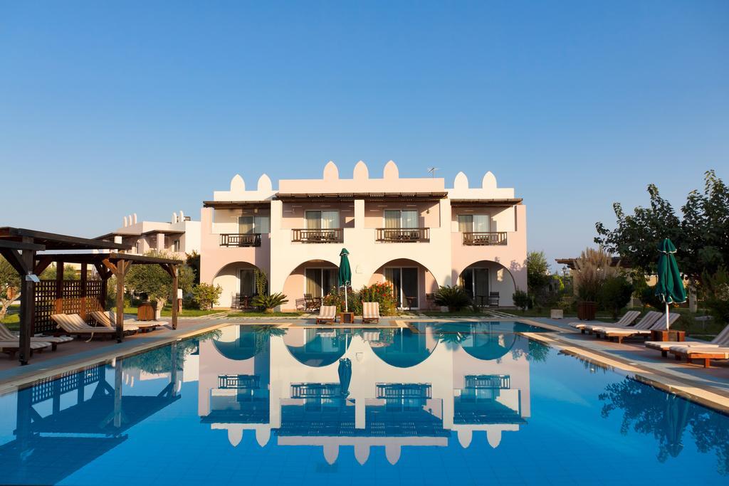 Gaia Palace Marmari  Exteriér fotografie