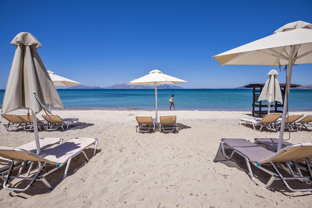 Gaia Palace Marmari  Exteriér fotografie